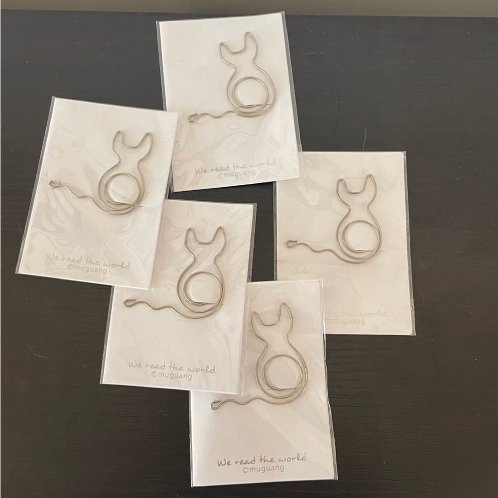 Set of 5 Cat Bookmarks Decorative Paper Clips Silver Metal